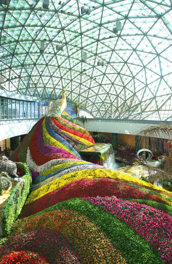 Howard Johnson Flower City Hotel 昆明 エクステリア 写真