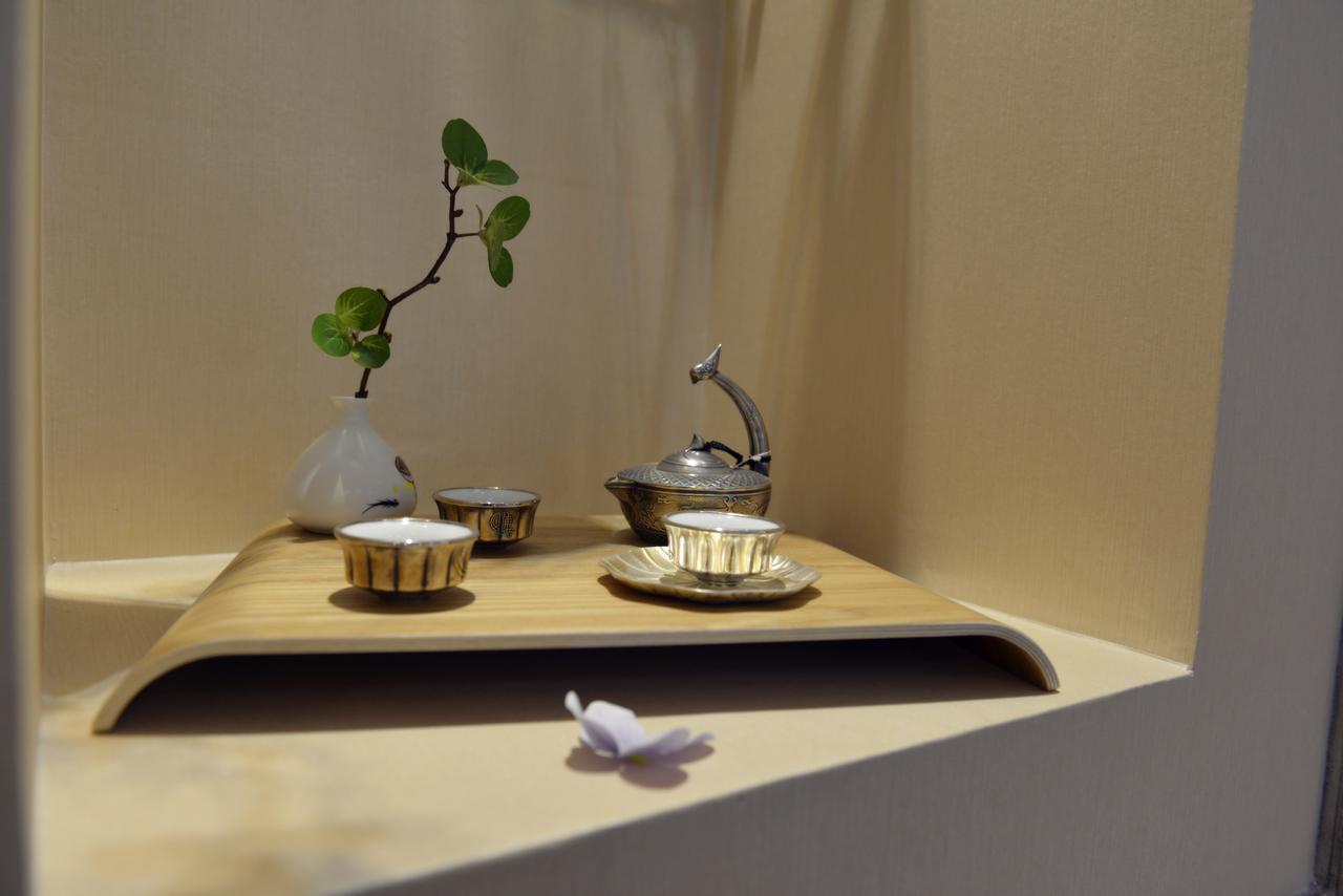 Howard Johnson Flower City Hotel 昆明 エクステリア 写真