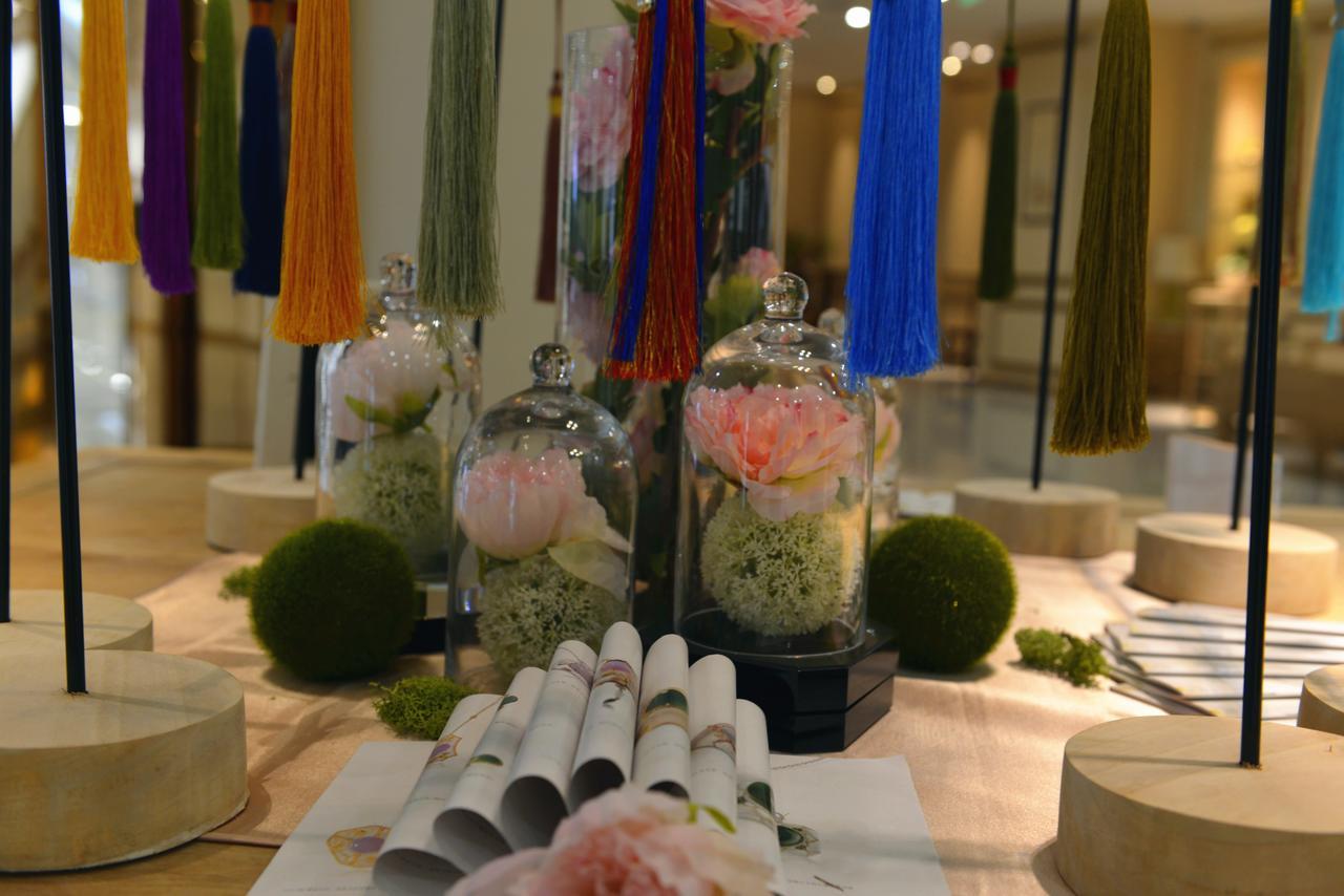 Howard Johnson Flower City Hotel 昆明 エクステリア 写真